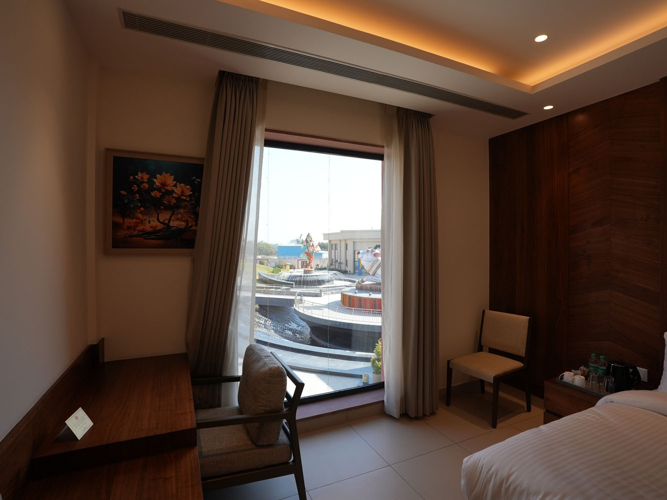 Super Premium Room